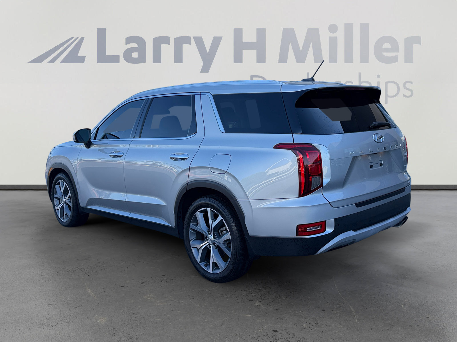 Used 2021 Hyundai Palisade SEL w/ Convenience Package FWD image 3