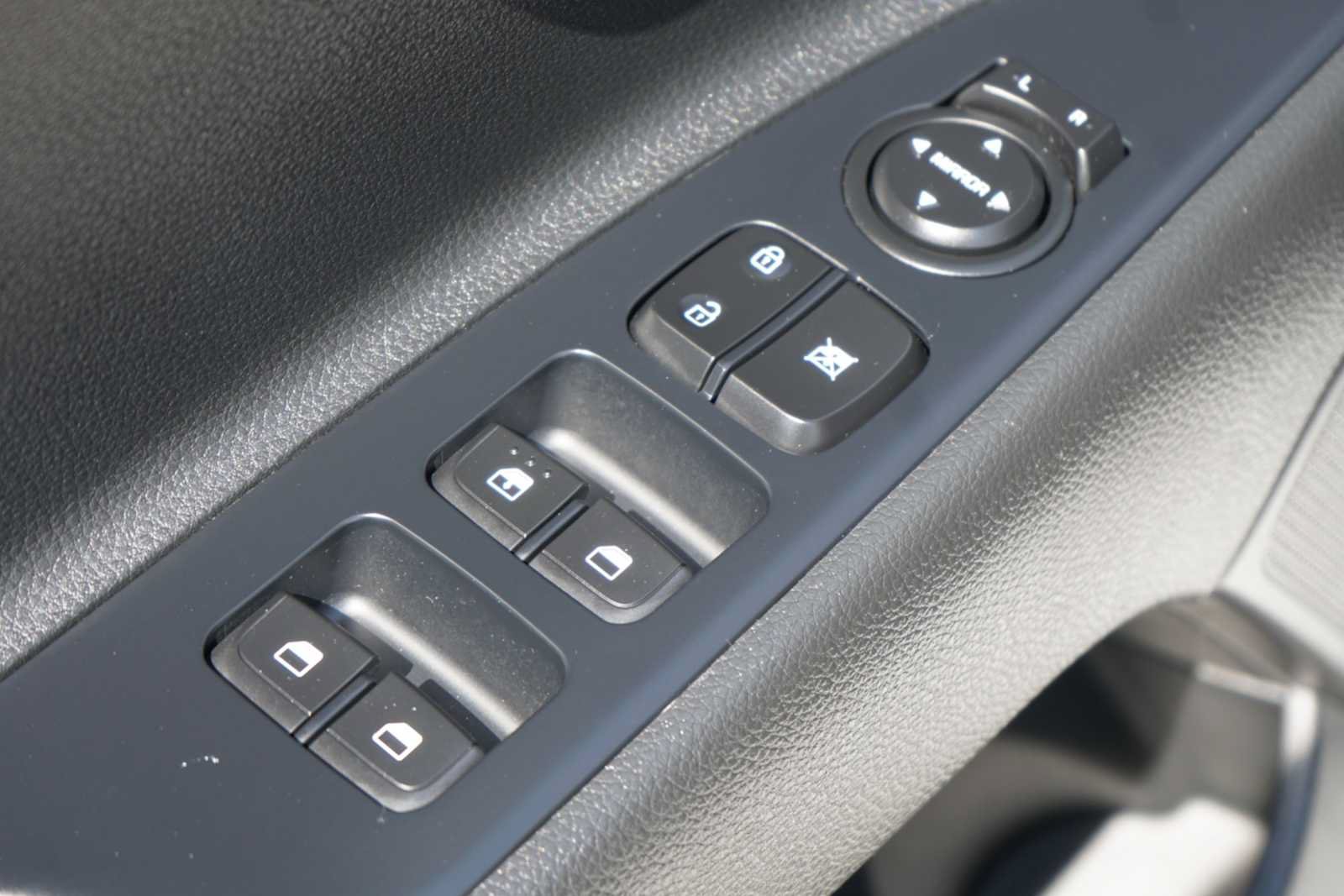 Certified 2023 Kia Rio LX FWD image 17