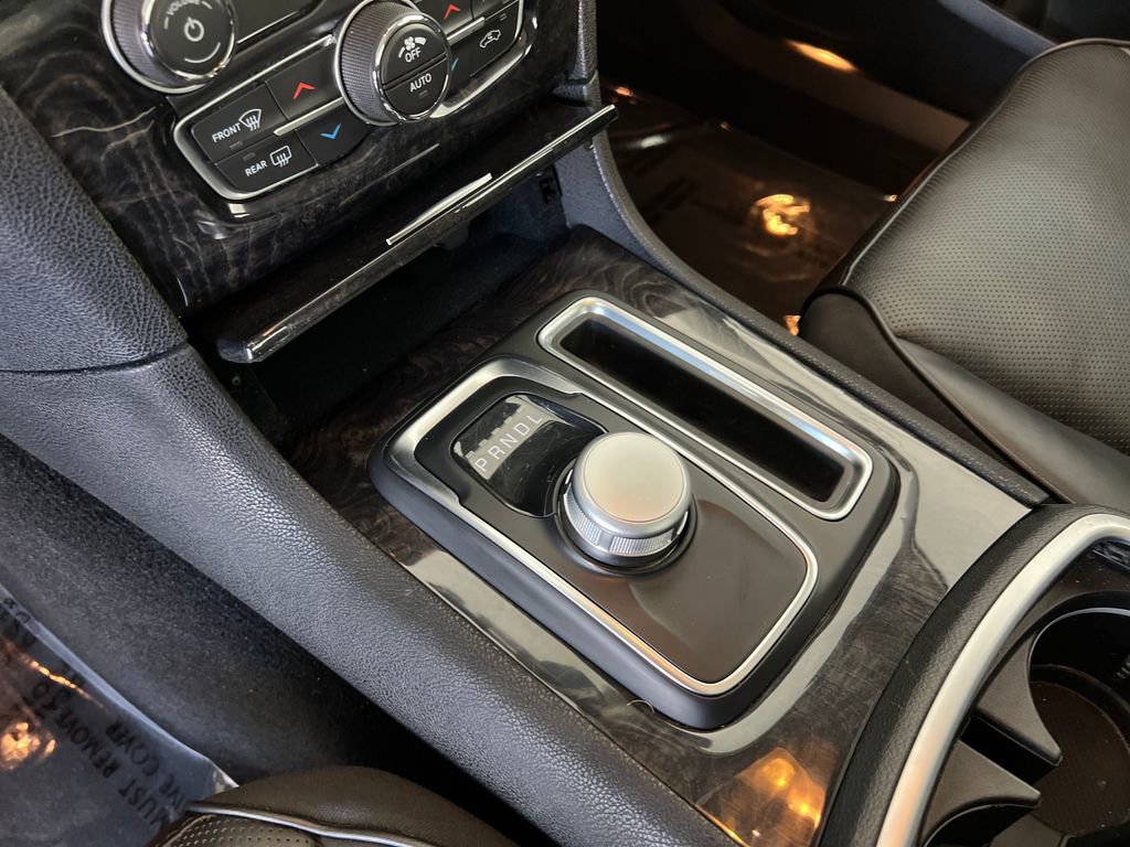 Used 2023 Chrysler 300 Touring L w/ Popular Equipment Group image 26
