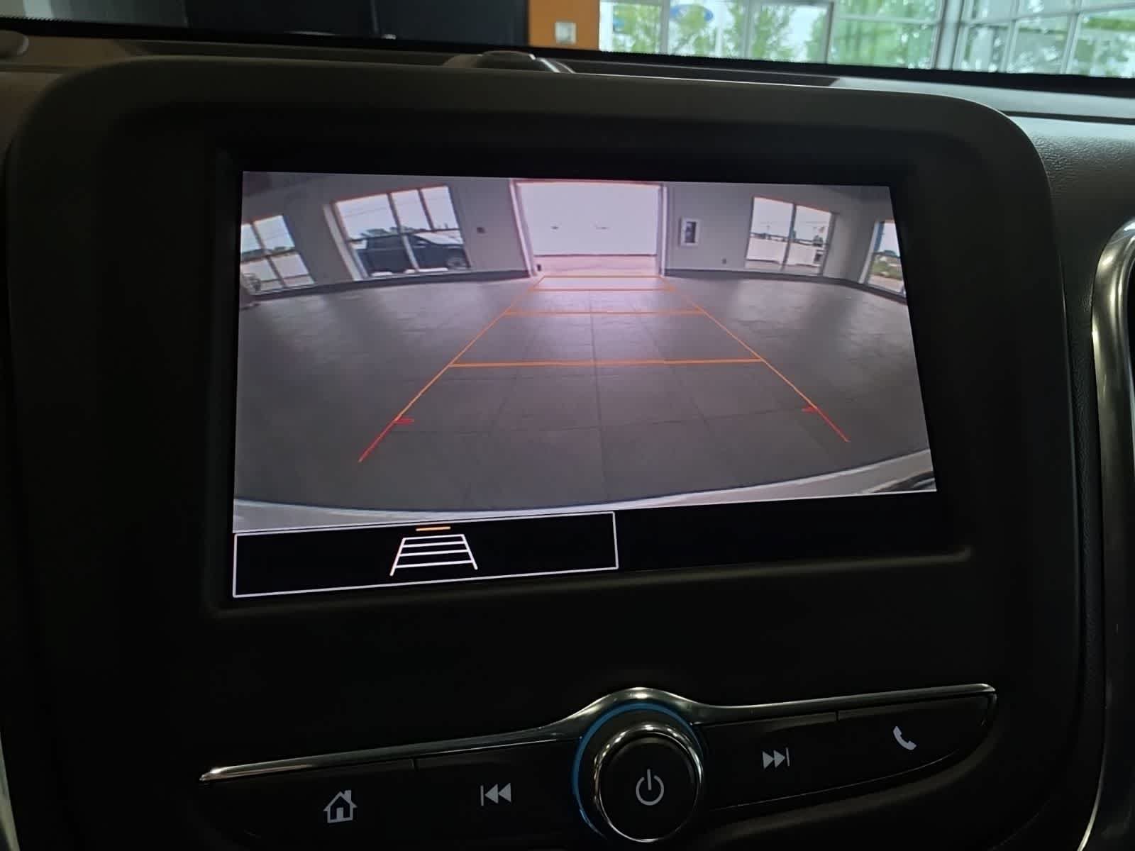 Used 2023 Chevrolet Equinox LT FWD image 26