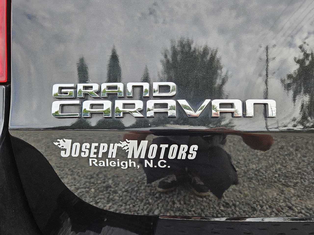 Used 2019 Dodge Grand Caravan SXT image 56