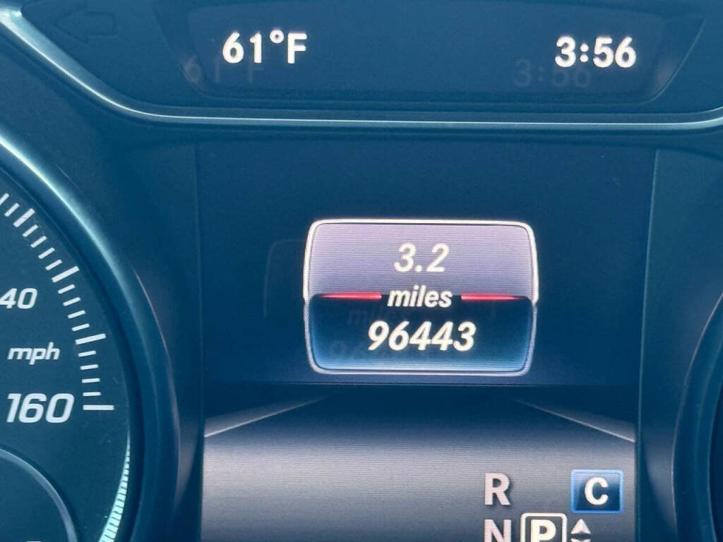 Used 2018 Mercedes-Benz GLA 250 4MATIC image 19