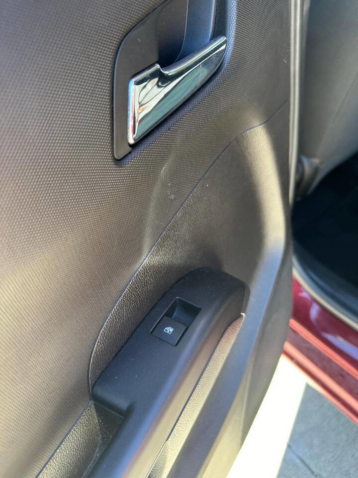 Used 2019 Chevrolet Sonic LT w/ Convenience Package image 30