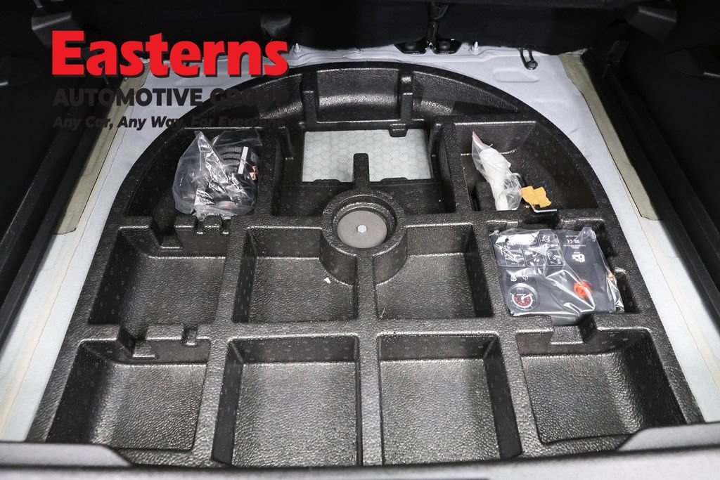Used 2022 Jeep Renegade Limited w/ Sun, Sound & Wheels Group AWD/4WD image 23