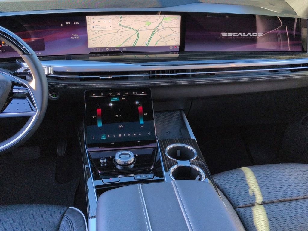 Certified 2025 Cadillac Escalade ESV Premium Luxury image 6