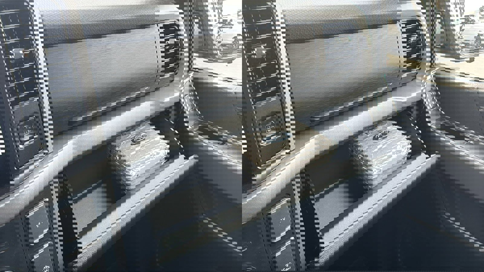 New 2026 Ford F150 XLT w/ Equipment Group 302A MID image 33