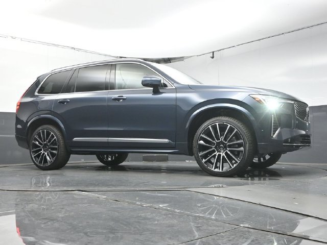Used 2026 Volvo XC90 B6 Plus w/ Protection Package Premier AWD/4WD image 34