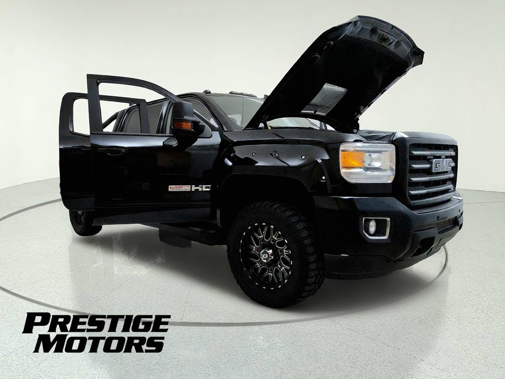 Used 2017 GMC Sierra 2500 SLT w/ All-Terrain HD Package AWD/4WD image 11
