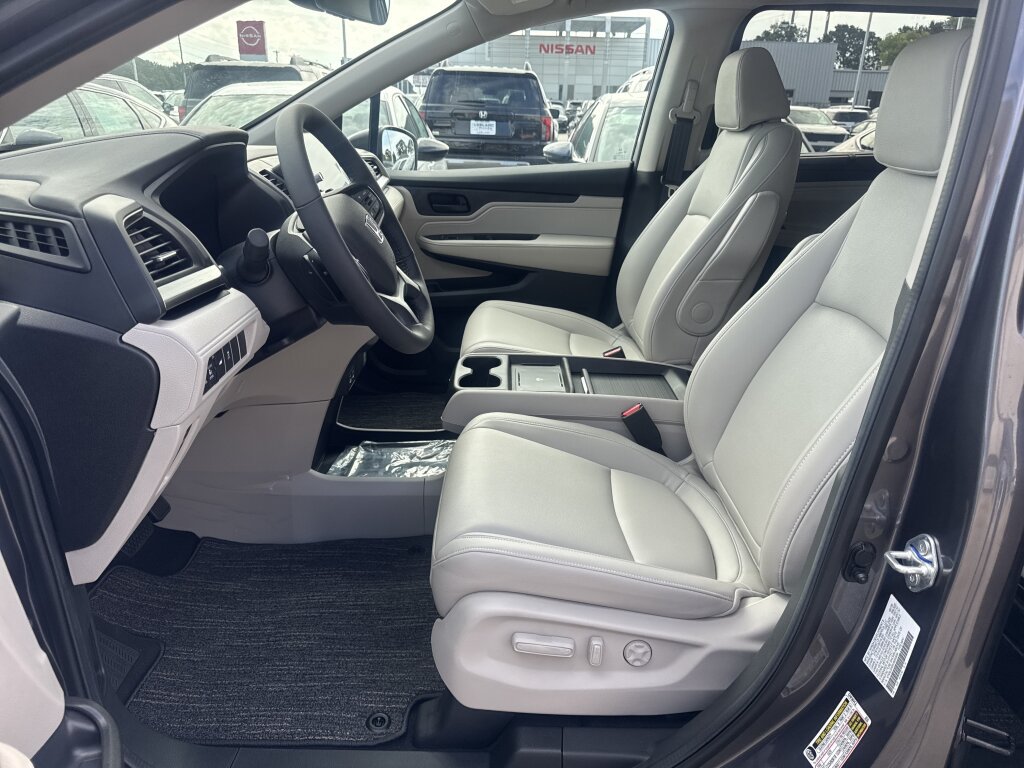 New 2027 Honda Odyssey EX-L image 13