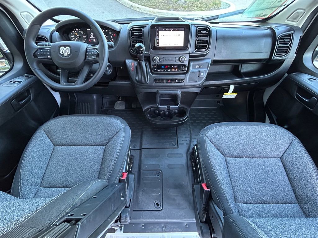 Used 2025 RAM ProMaster 3500 w/ Convenience Group FWD image 10