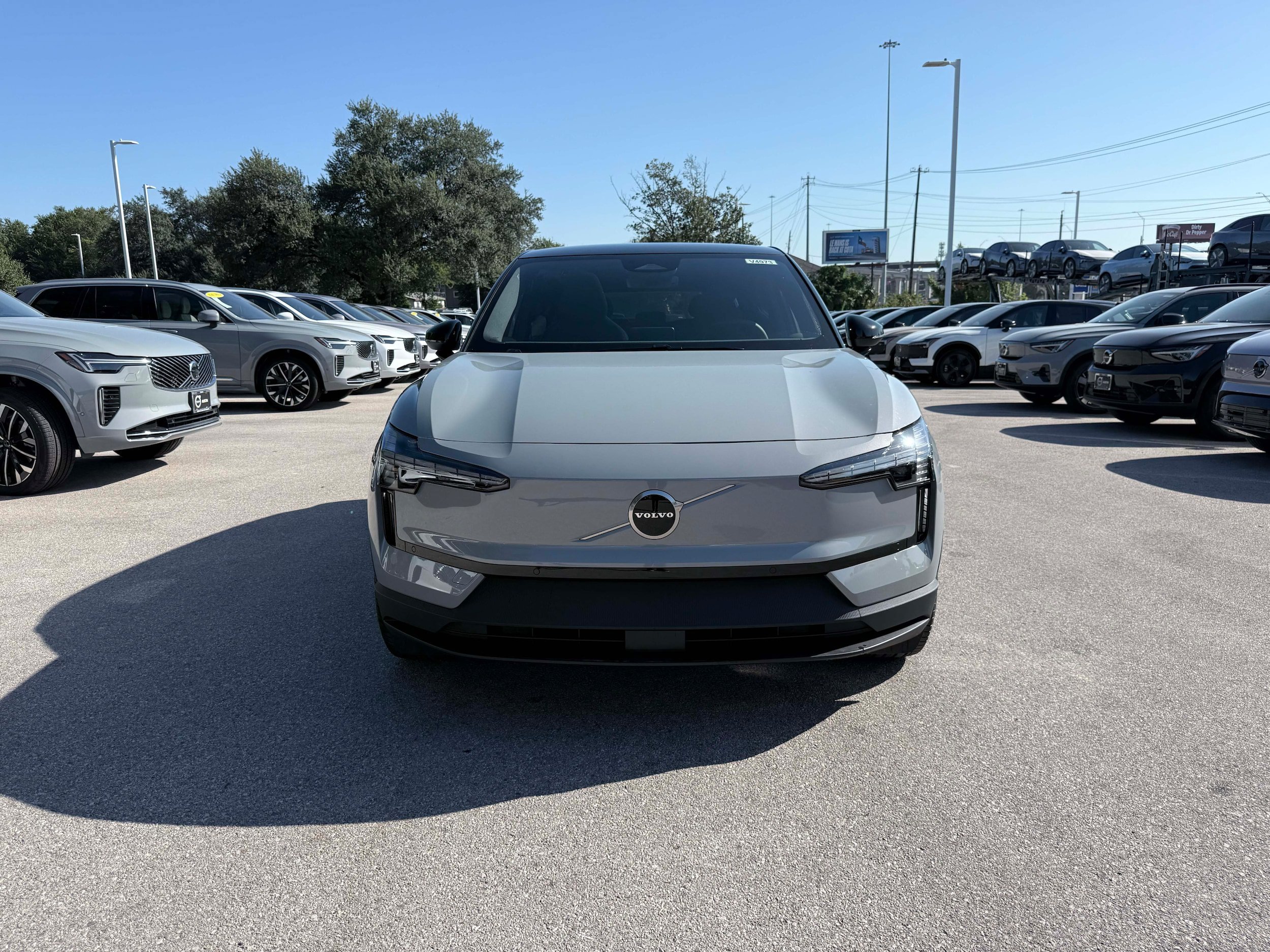 New 2026 Volvo EX30 Plus w/ Protection Package Premier AWD/4WD image 8