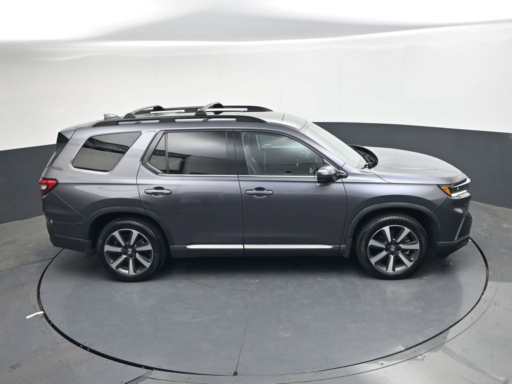 Used 2023 Honda Pilot Touring image 25