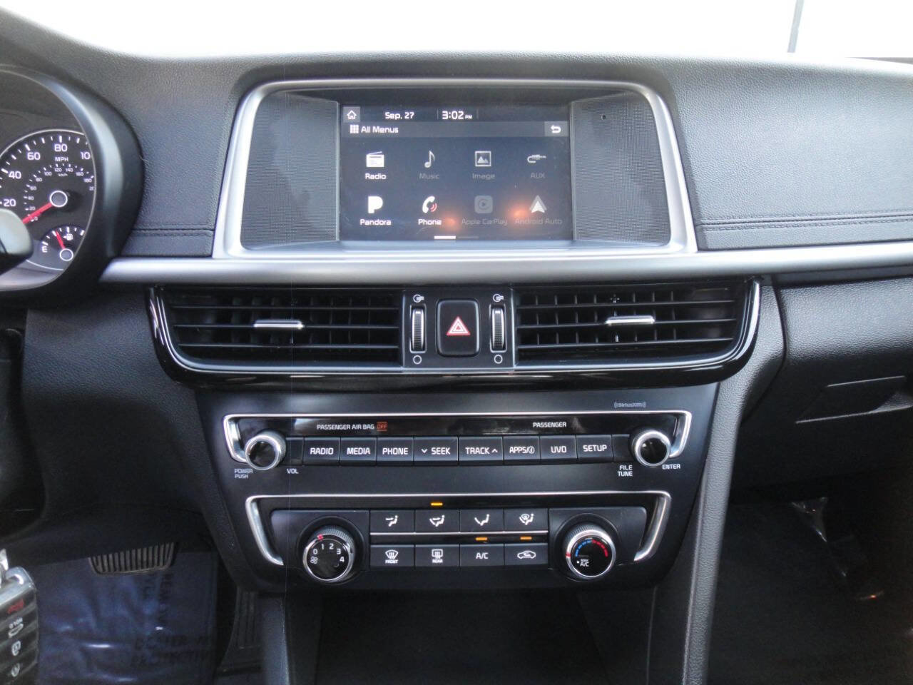 Used 2018 Kia Optima LX w/ 17" Alloy Wheels Package image 12