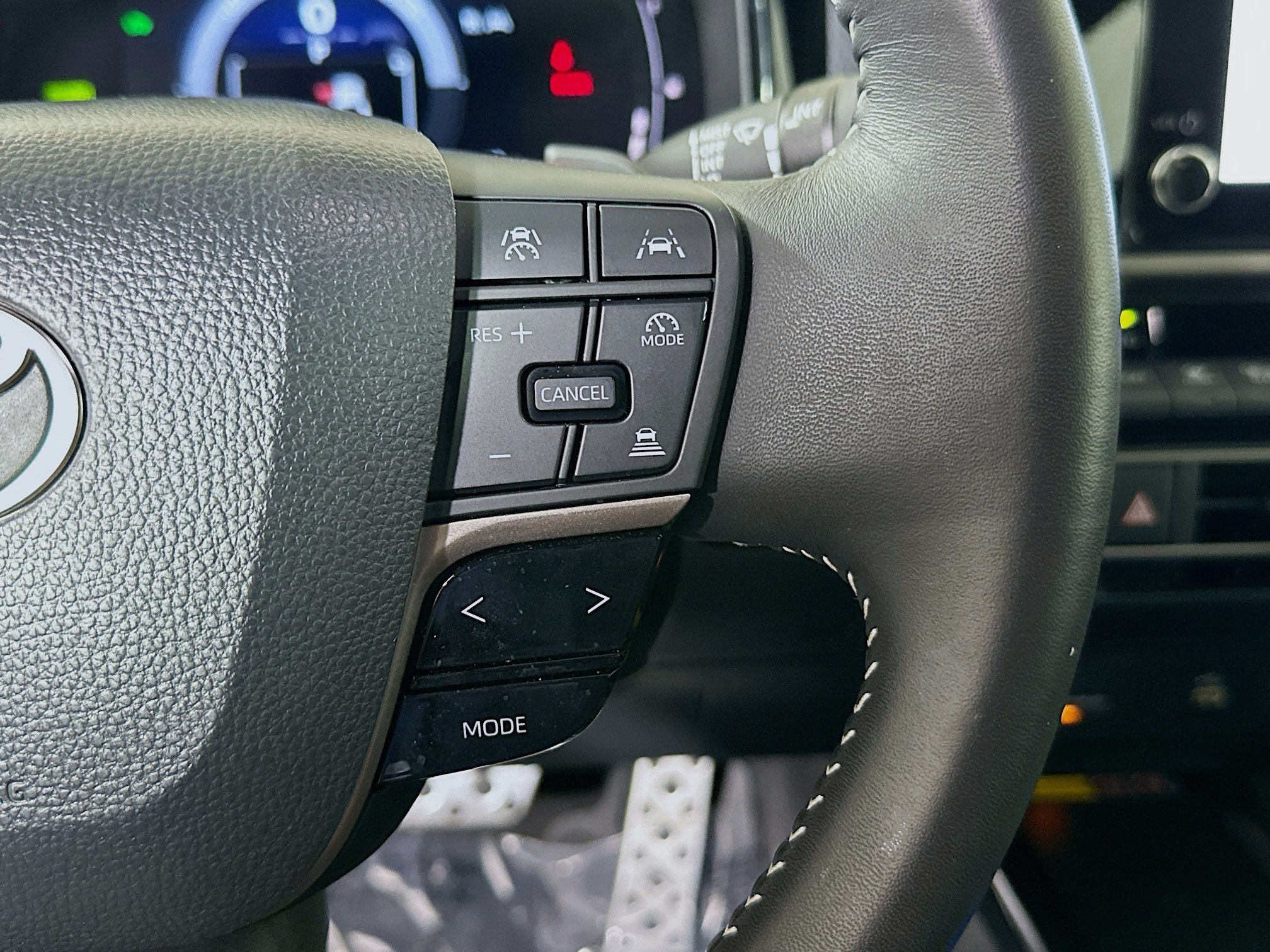 Used 2026 Toyota Camry SE w/ Convenience Package FWD image 17