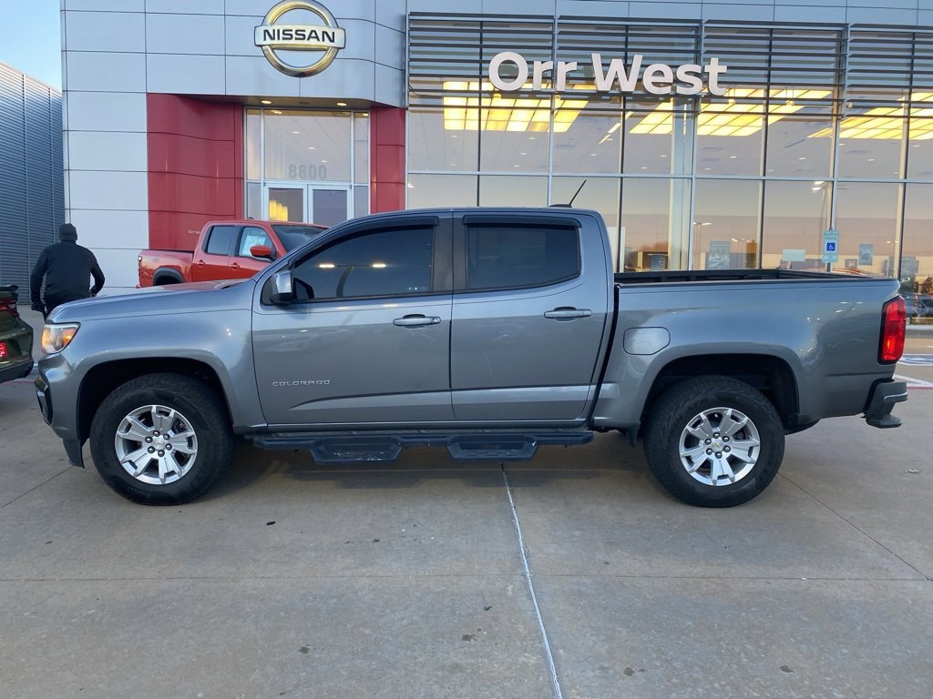 Used 2021 Chevrolet Colorado LT image 2