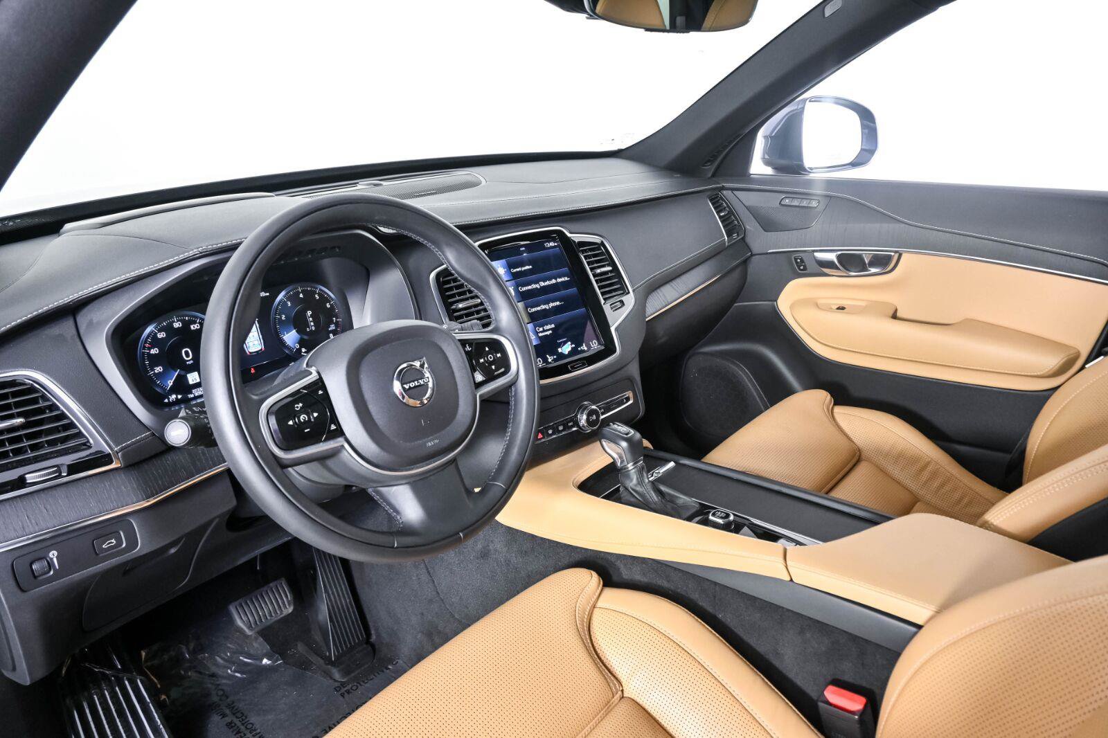 Certified 2022 Volvo XC90 T6 Inscription w/ Advanced Package AWD/4WD image 4