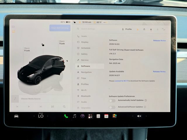 Used 2023 Tesla Model Y Long Range AWD/4WD image 38