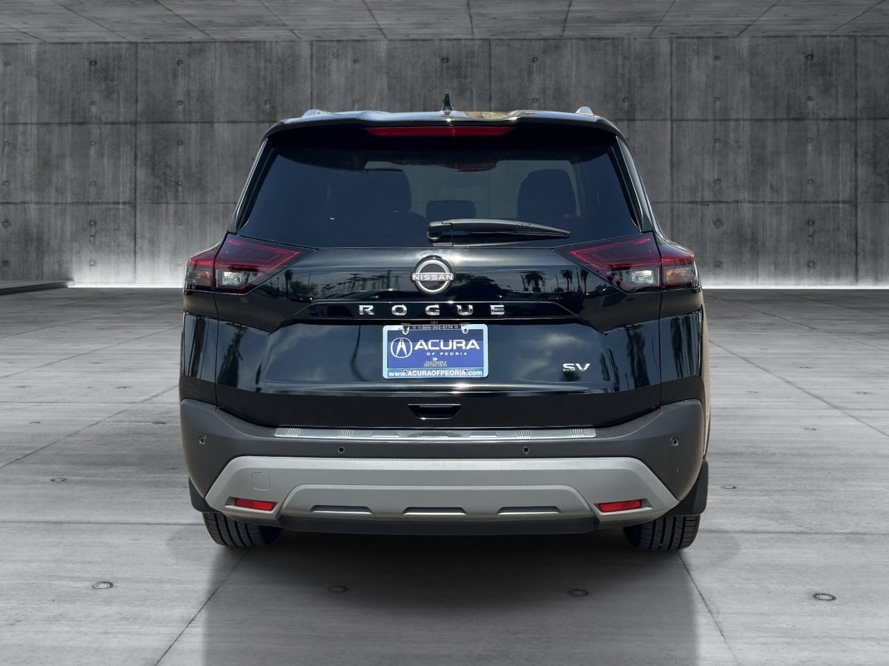 Used 2023 Nissan Rogue SV w/ SV Premium B Package FWD image 4