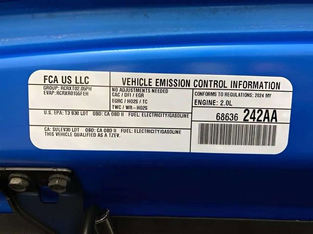 Used 2024 Jeep Wrangler Unlimited AWD/4WD image 27