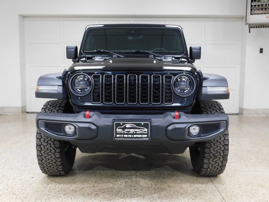 Used 2024 Jeep Wrangler Unlimited Rubicon w/ Technology Group AWD/4WD image 4
