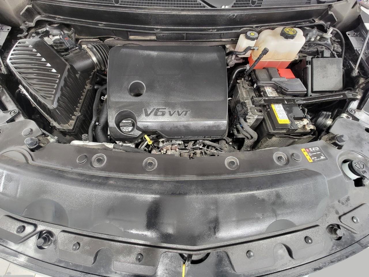 Used 2023 Buick Enclave Essence w/ Experience Buick Package image 8