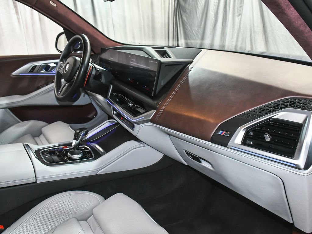 Used 2023 BMW XM AWD/4WD image 65