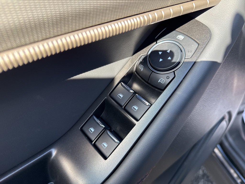 New 2026 Ford Explorer Active w/ Active Comfort Package AWD/4WD image 9