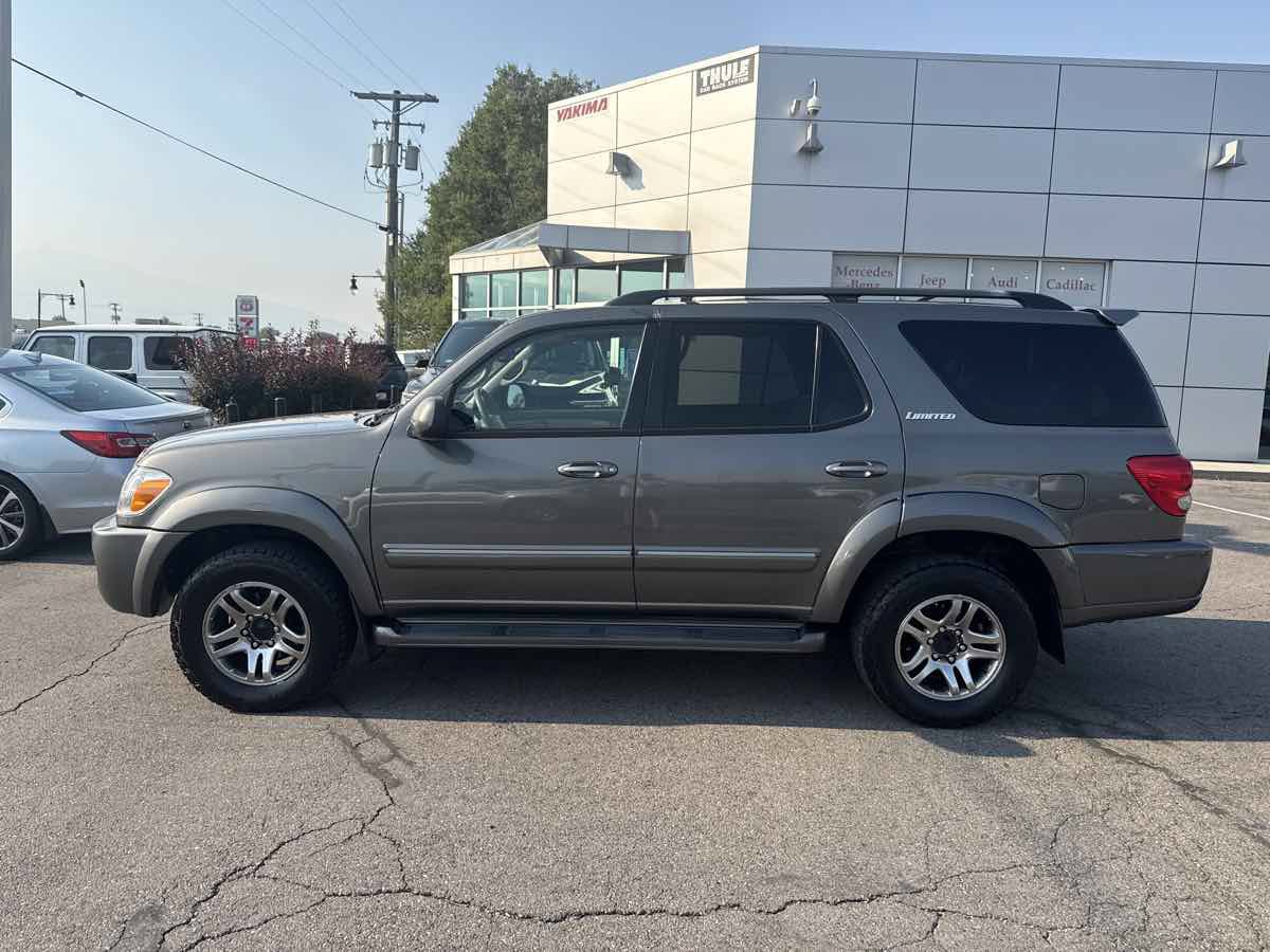 Used 2005 Toyota Sequoia Limited AWD/4WD image 9