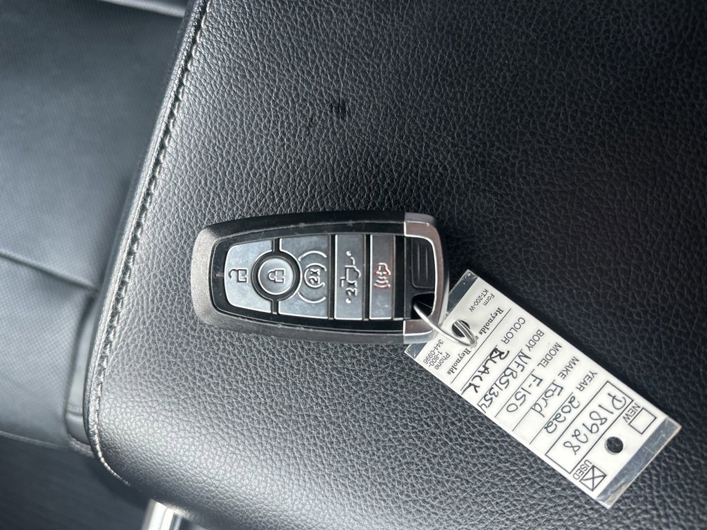 Used 2018 Ford F350 Lariat w/ Chrome Package image 33