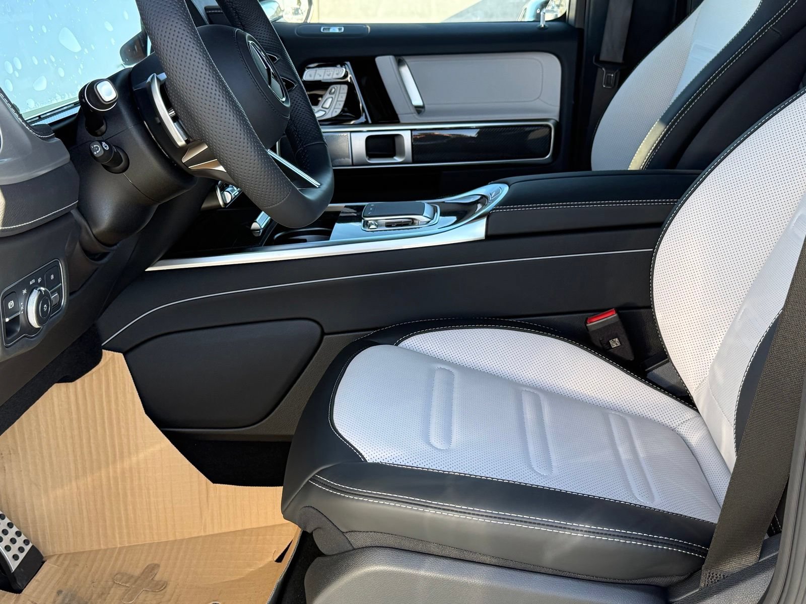 New 2026 Mercedes-Benz G 550 image 17