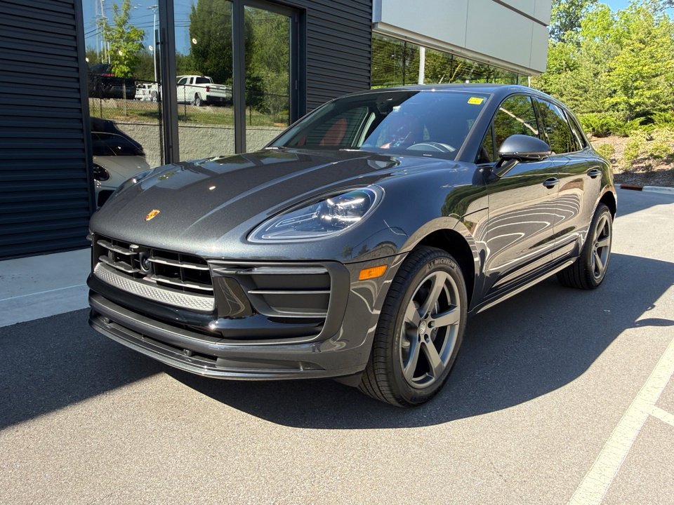 New 2026 Porsche Macan Turbo AWD/4WD image 1