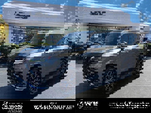 Used 2022 Lexus LX 600 F Sport w/ Accessory Package (Z1)