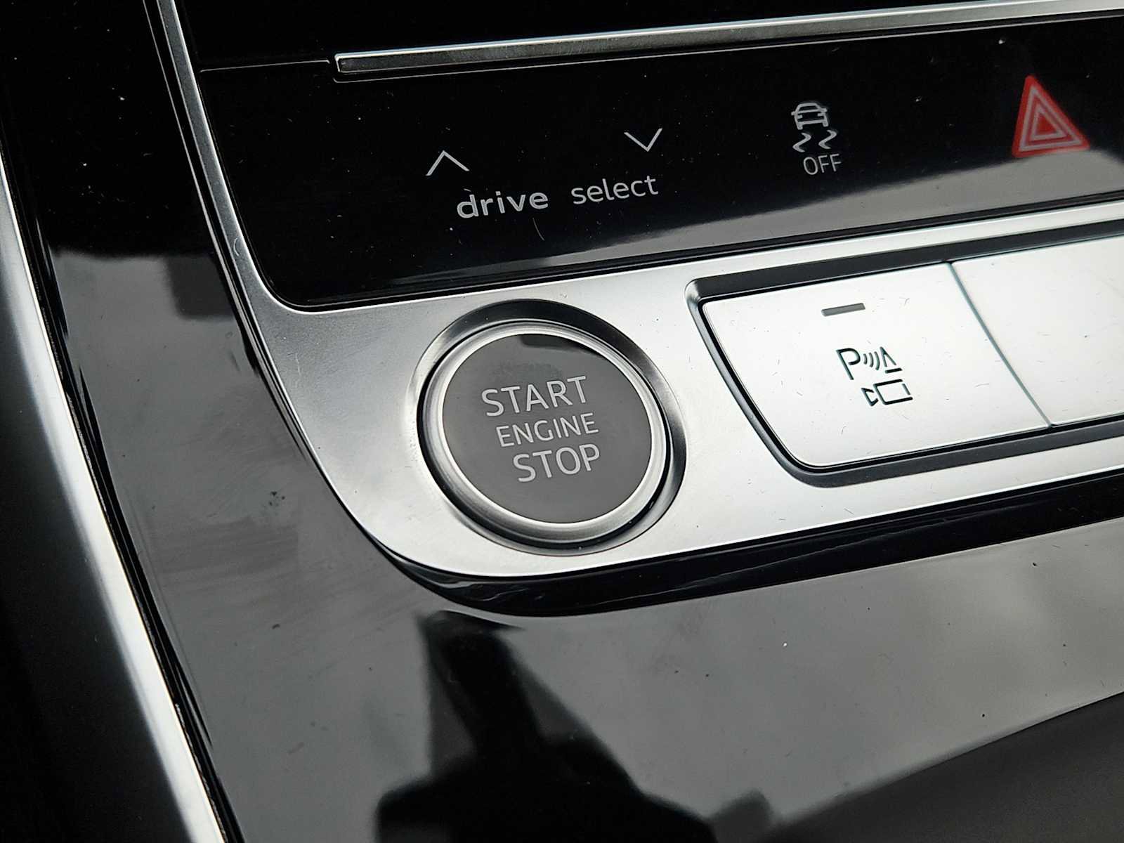 New 2026 Audi Q7 3.0T Premium Plus image 14