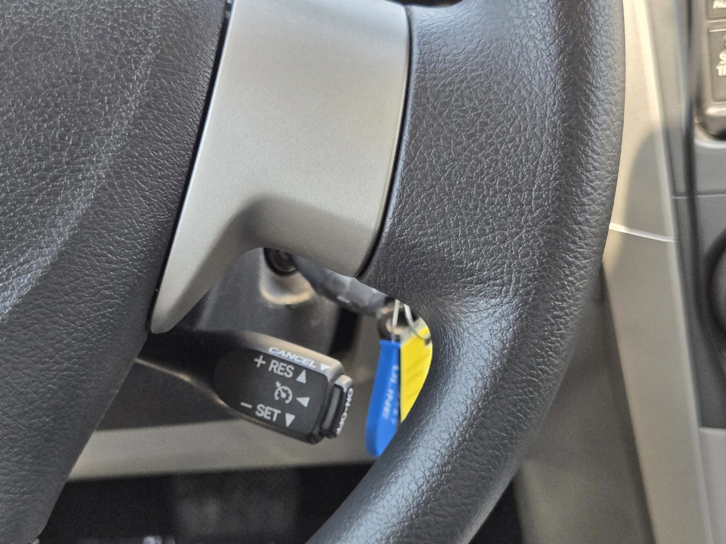 Used 2013 Toyota Corolla LE FWD image 29
