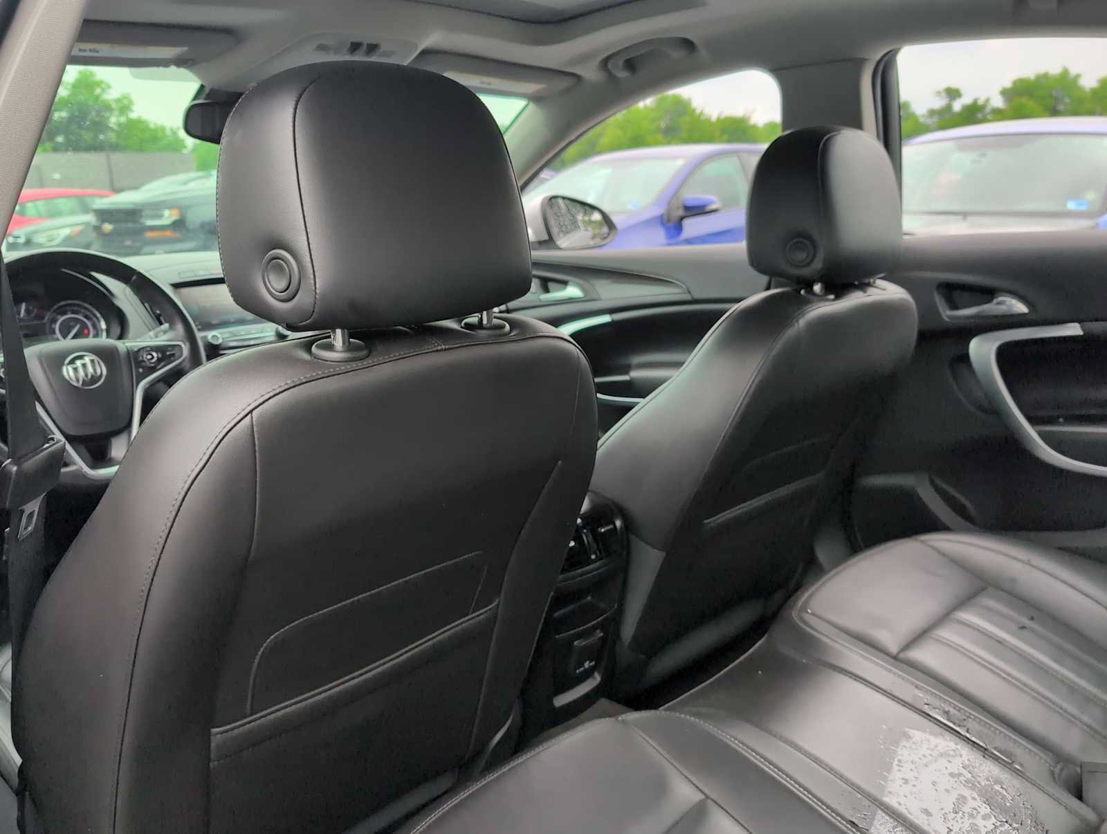 Used 2014 Buick Regal Premium FWD image 17