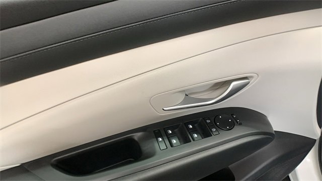 Certified 2025 Hyundai Tucson SEL image 10