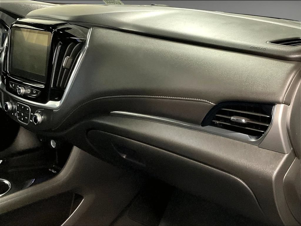 Used 2023 Chevrolet Traverse LT w/ Rear Camera Mirror Package AWD/4WD image 13