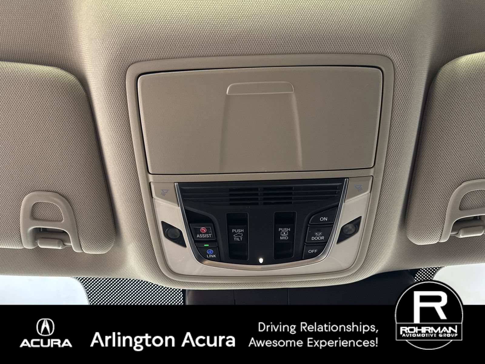 Certified 2024 Acura RDX w/ Technology Package AWD/4WD image 11
