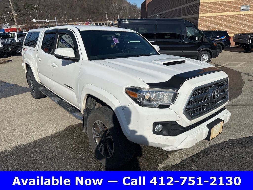 Used 2016 Toyota Tacoma TRD Sport w/ Towing Package image 1
