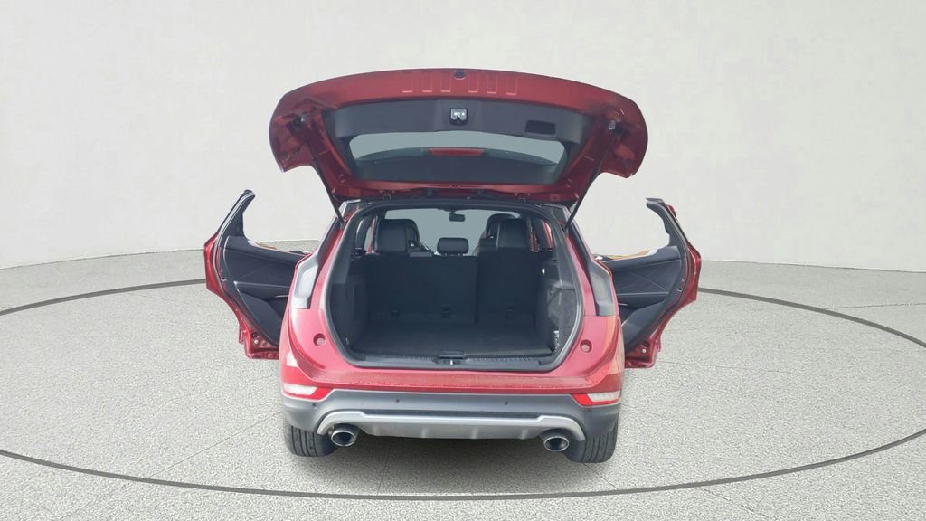 Used 2015 Lincoln MKC FWD w/ Equipment Group 101A Select image 12