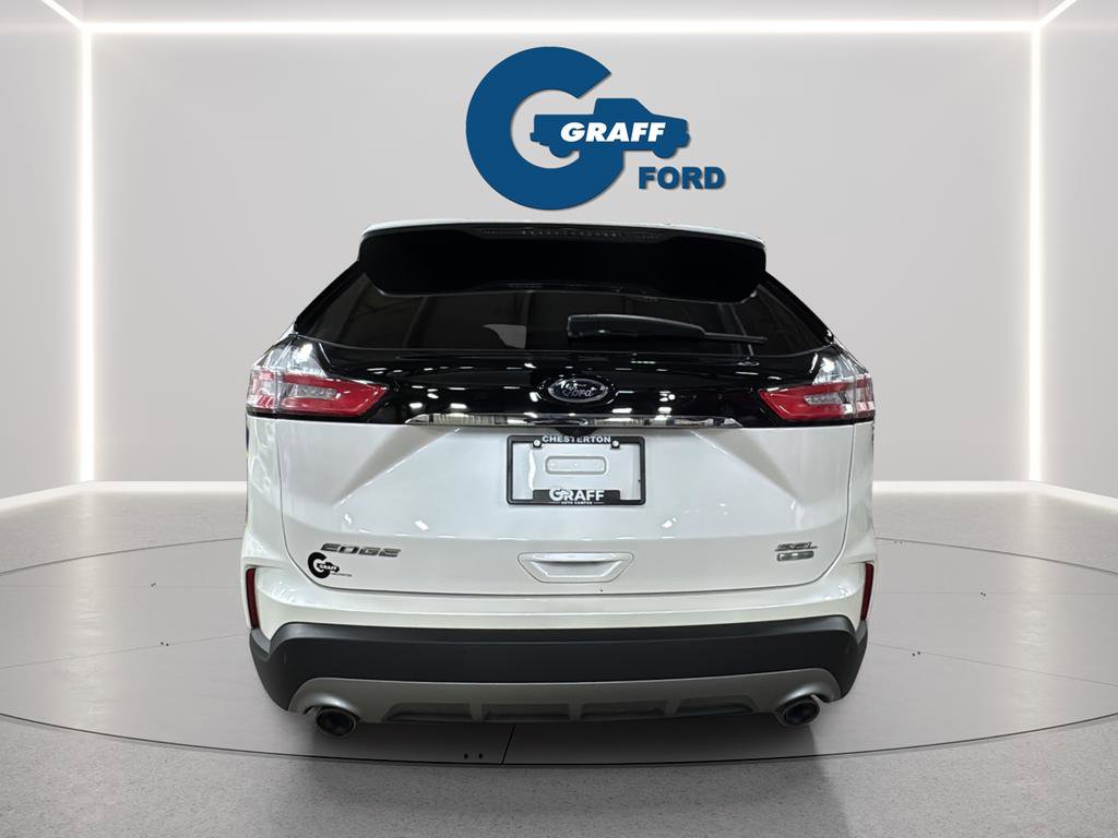 Used 2019 Ford Edge SEL w/ Equipment Group 201A image 4