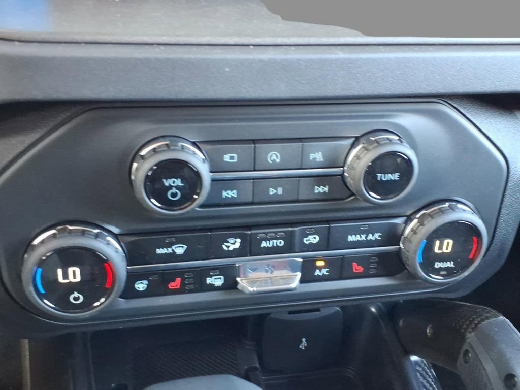 New 2025 Ford Bronco Raptor image 23