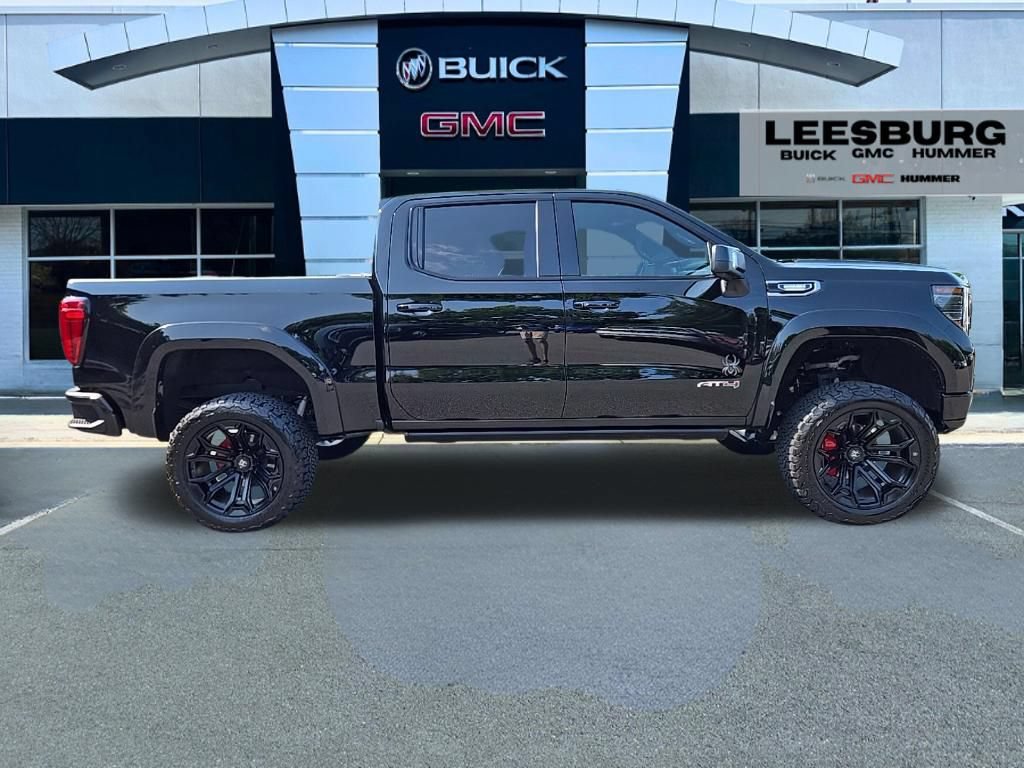Used 2025 GMC Sierra 1500 AT4 w/ AT4 Premium Package AWD/4WD image 8