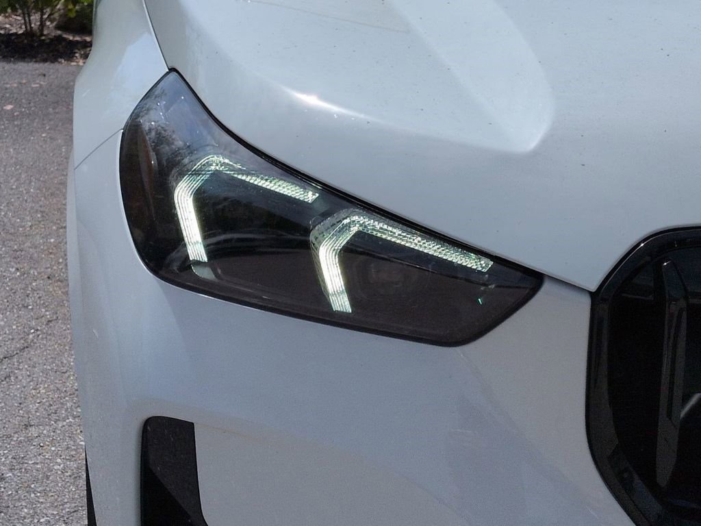 New 2026 BMW X1 xDrive28i w/ Technology Package image 10