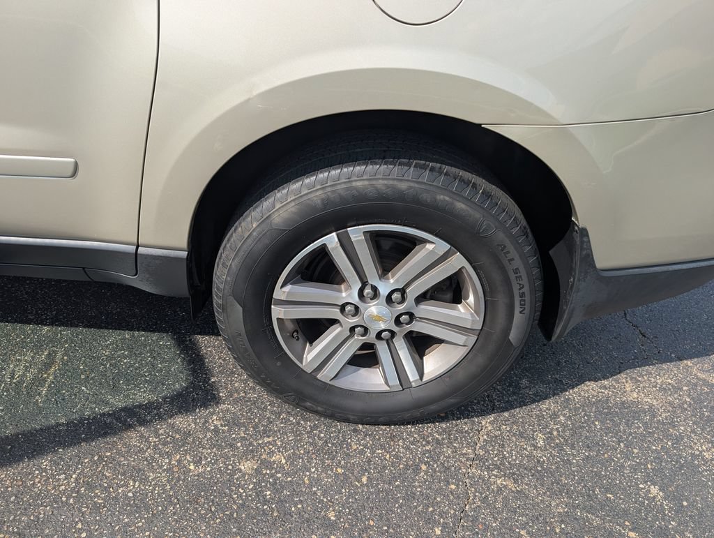 Used 2016 Chevrolet Traverse LT AWD/4WD image 23