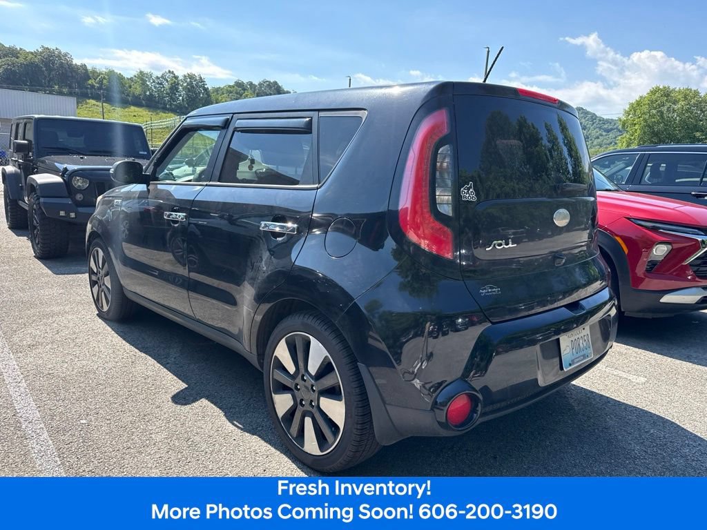 Used 2014 Kia Soul ! w/ Sun & Sound Package FWD image 9