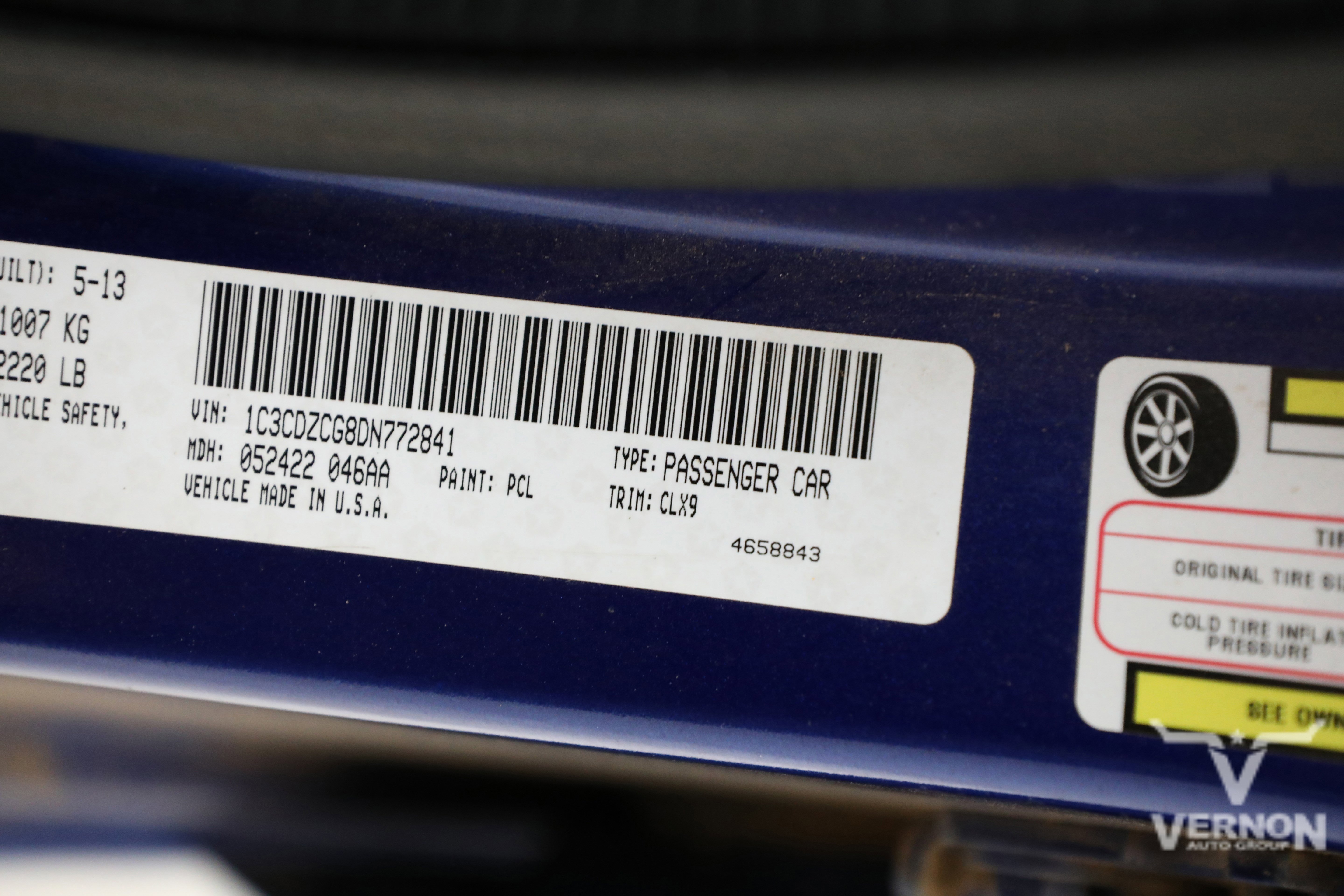 Used 2013 Dodge Avenger SXT w/ Sun/Sound Group image 12