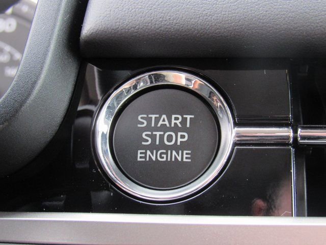 New 2026 Mitsubishi Outlander ES image 16