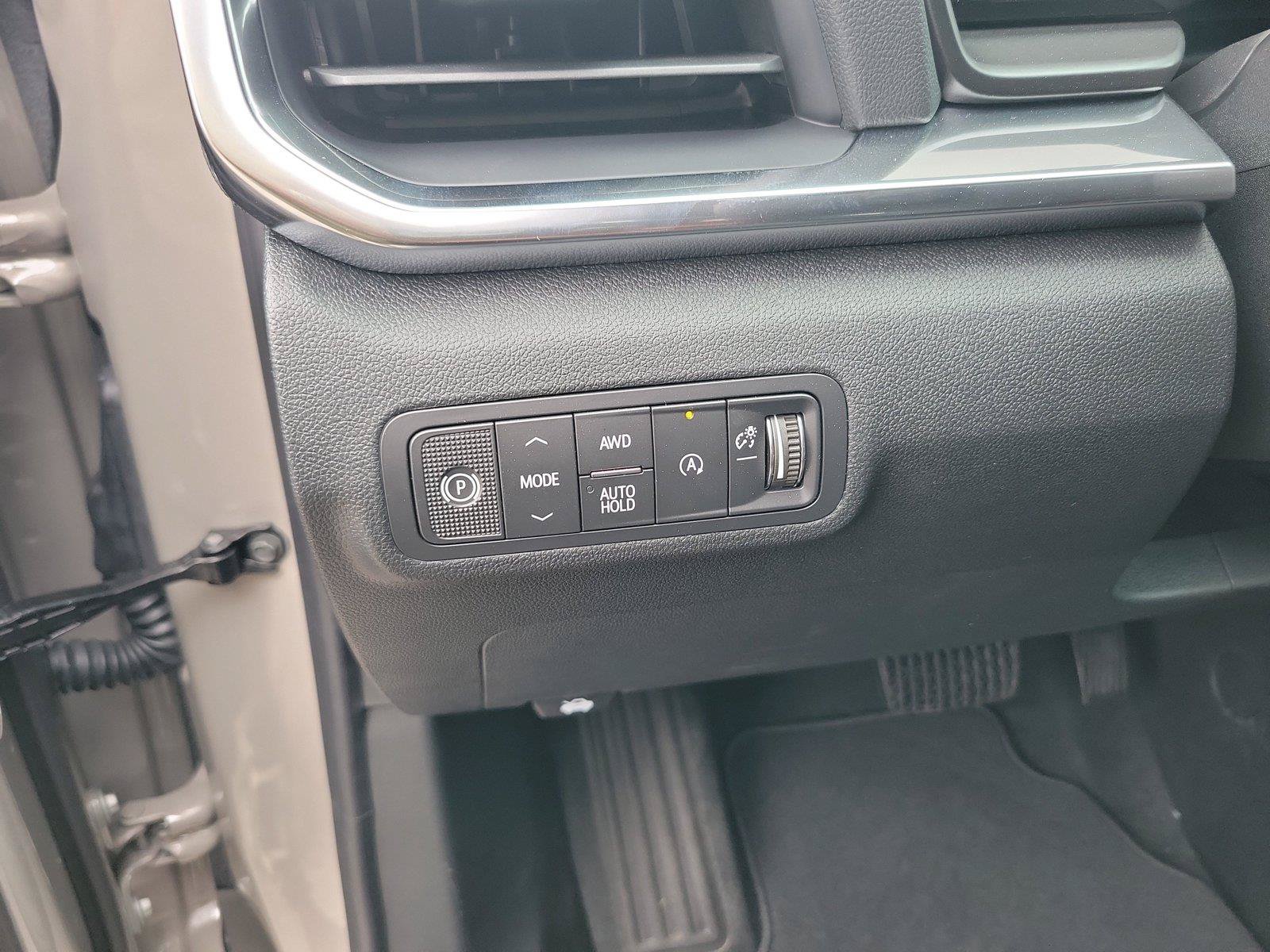 New 2027 GMC Terrain Elevation w/ Elevation Premium Package AWD/4WD image 23