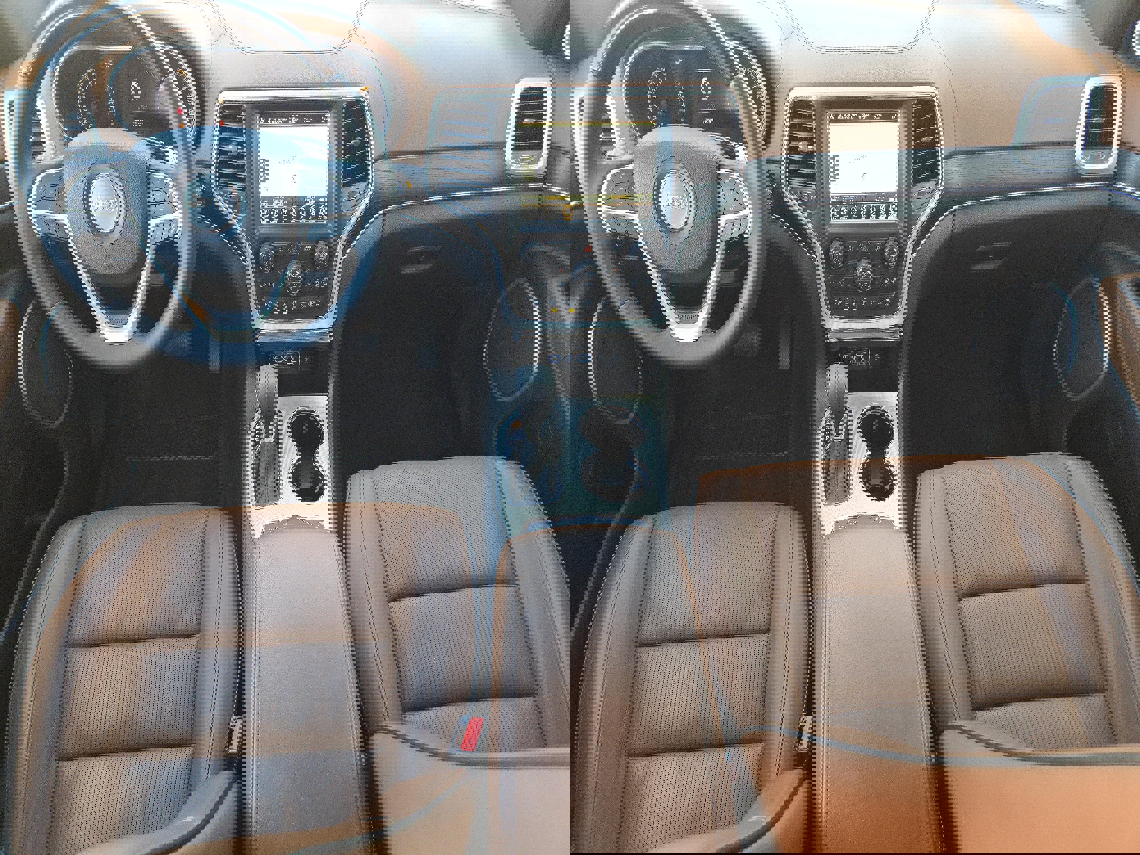 Used 2018 Jeep Grand Cherokee Summit w/ Platinum Series Group image 2